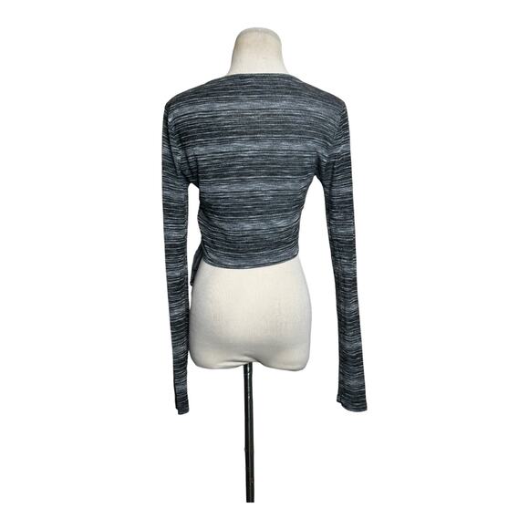 Topshop heathered gray long sleeves crop top size 6 - Picture 2 of 10